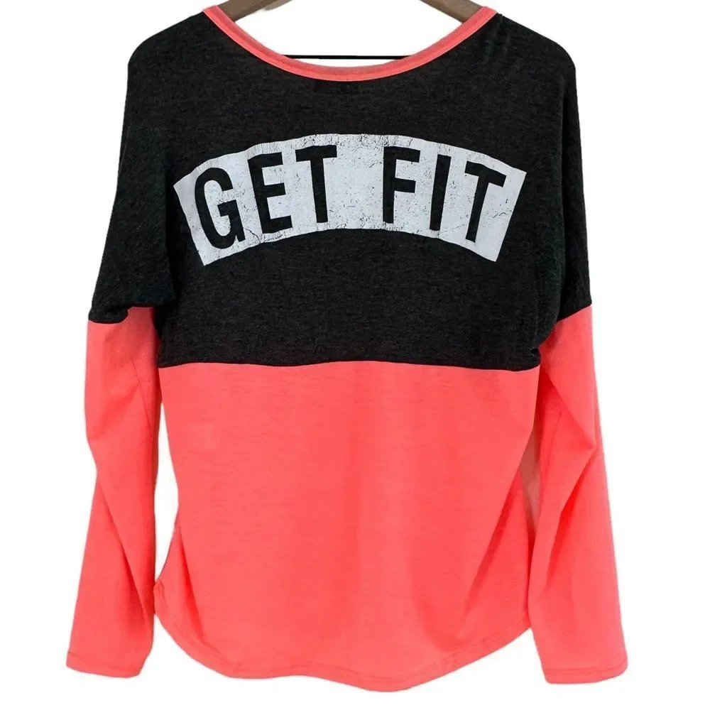 Free Kisses Graphic Get Fit Long Sleeve Activewear Streetwear Top Junior’s Large - Picture 3 of 7
